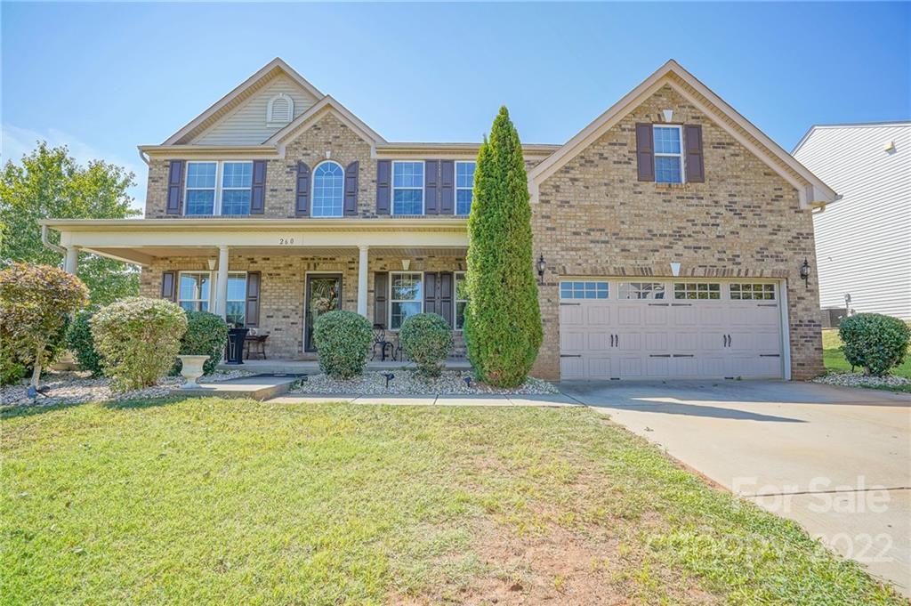260 Madelia Pl., Mooresville, NC 28115