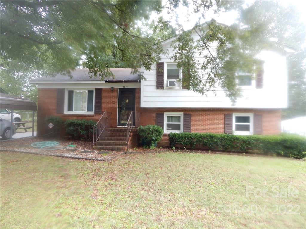 2014 Confederate St., Monroe, NC 28110