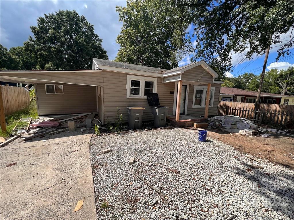 2001 Plaza Ave., Kannapolis, NC 28081