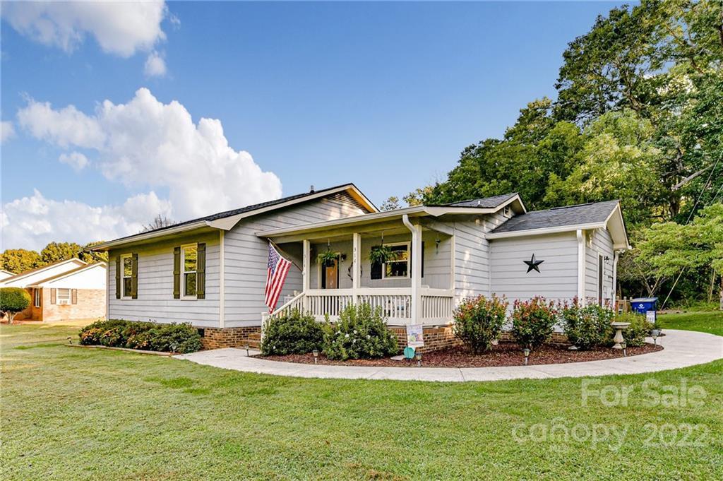 314 Maye St., Wingate, NC 28174