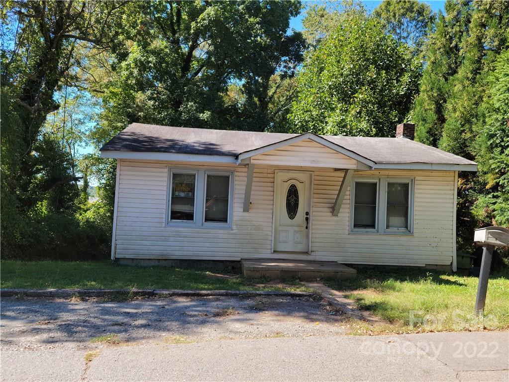 1 Detroit Ave., Asheville, NC 28806