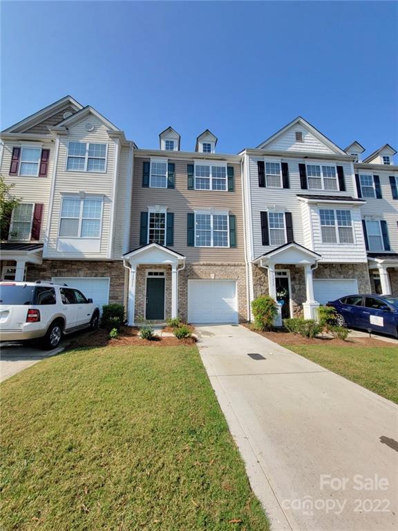 13211 Calloway Glen Dr., Charlotte, NC 28273