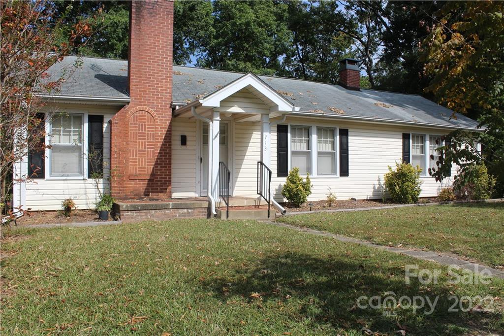 713 Montgomery Ave., Albemarle, NC 28001
