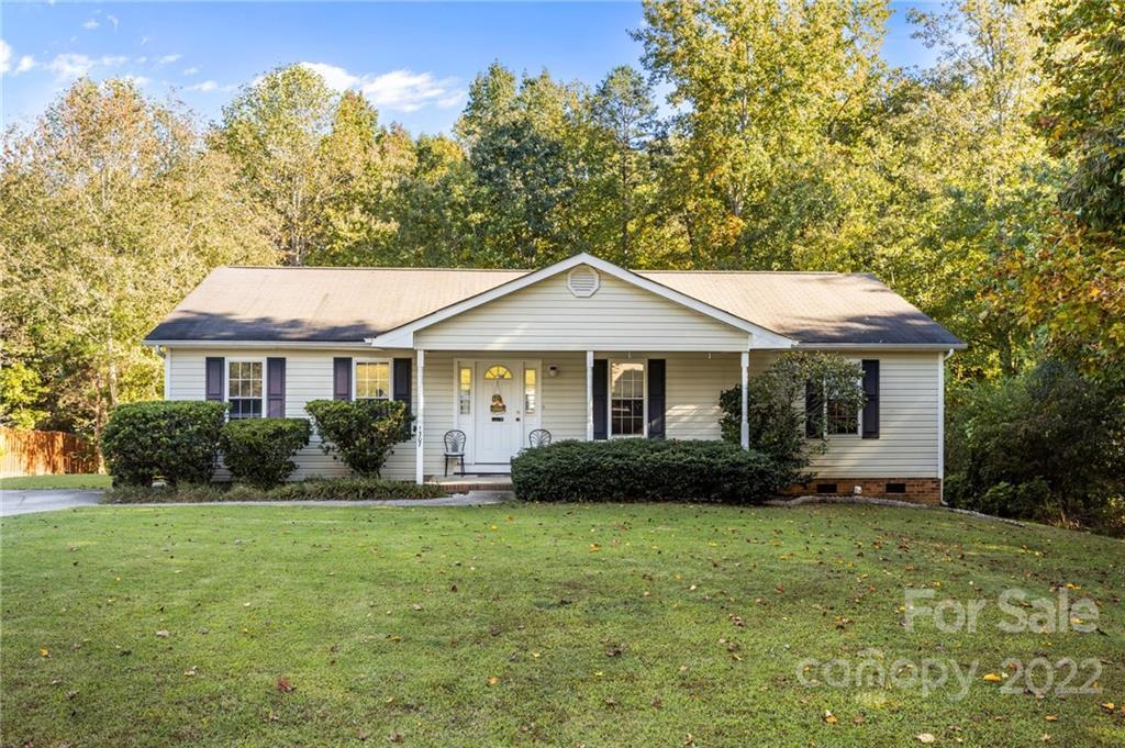 1307 Creekview Dr., Gastonia, NC 28052