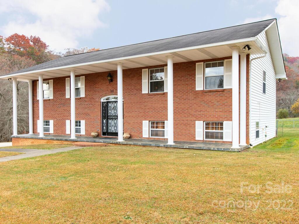 110 Moody Rd., Asheville, NC 28806