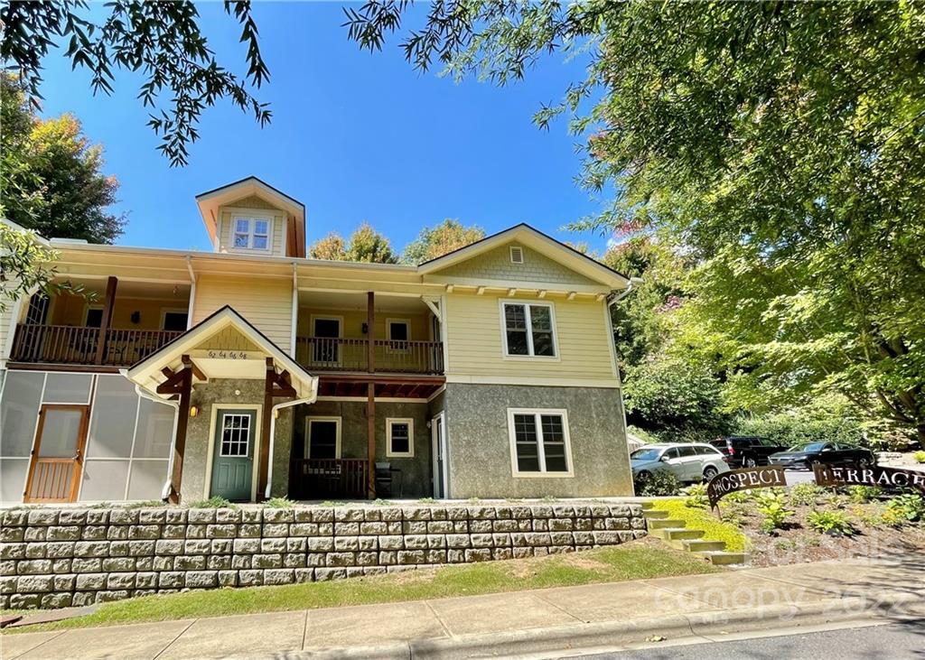 68 Owens Bell Ln., Asheville, NC 28801