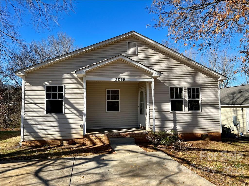 3216 Lasalle St., Charlotte, NC 28216