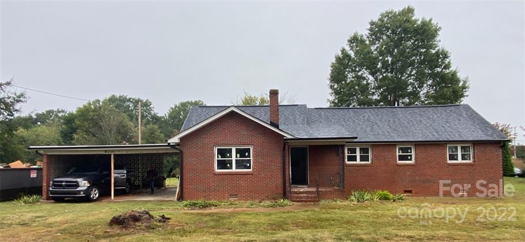 138 Beechnut Ln., Statesville, NC 28625