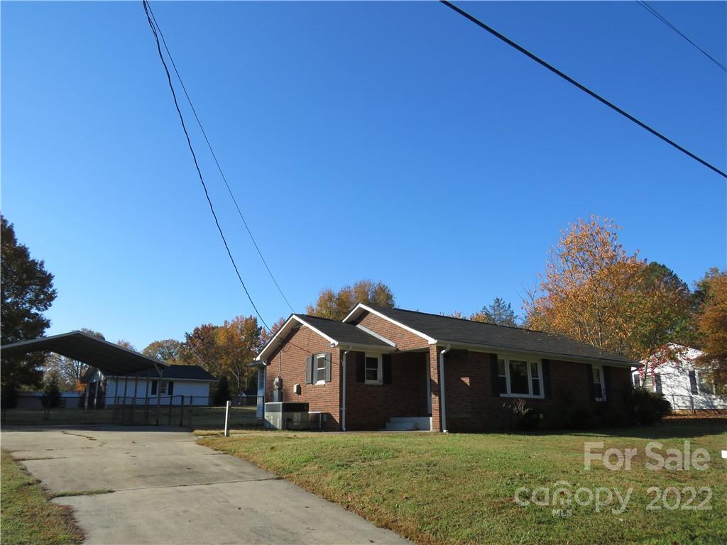 2405 Mcgill St., Kannapolis, NC 28081