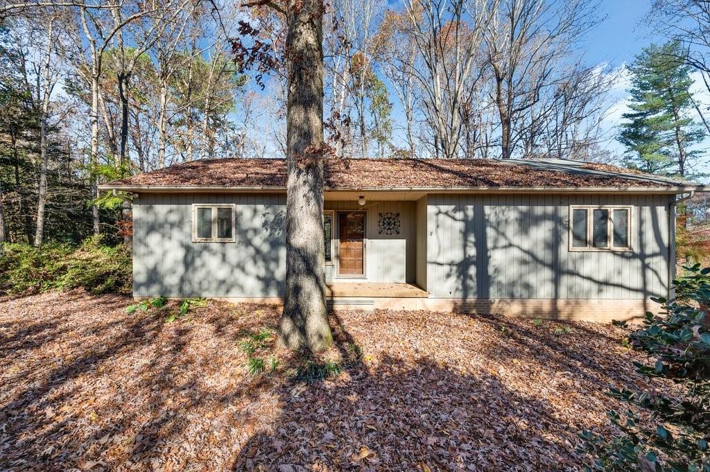 3105 24th St., Hickory, NC 28601