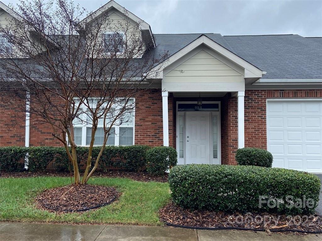 908 Davie Ave., Statesville, NC 28677