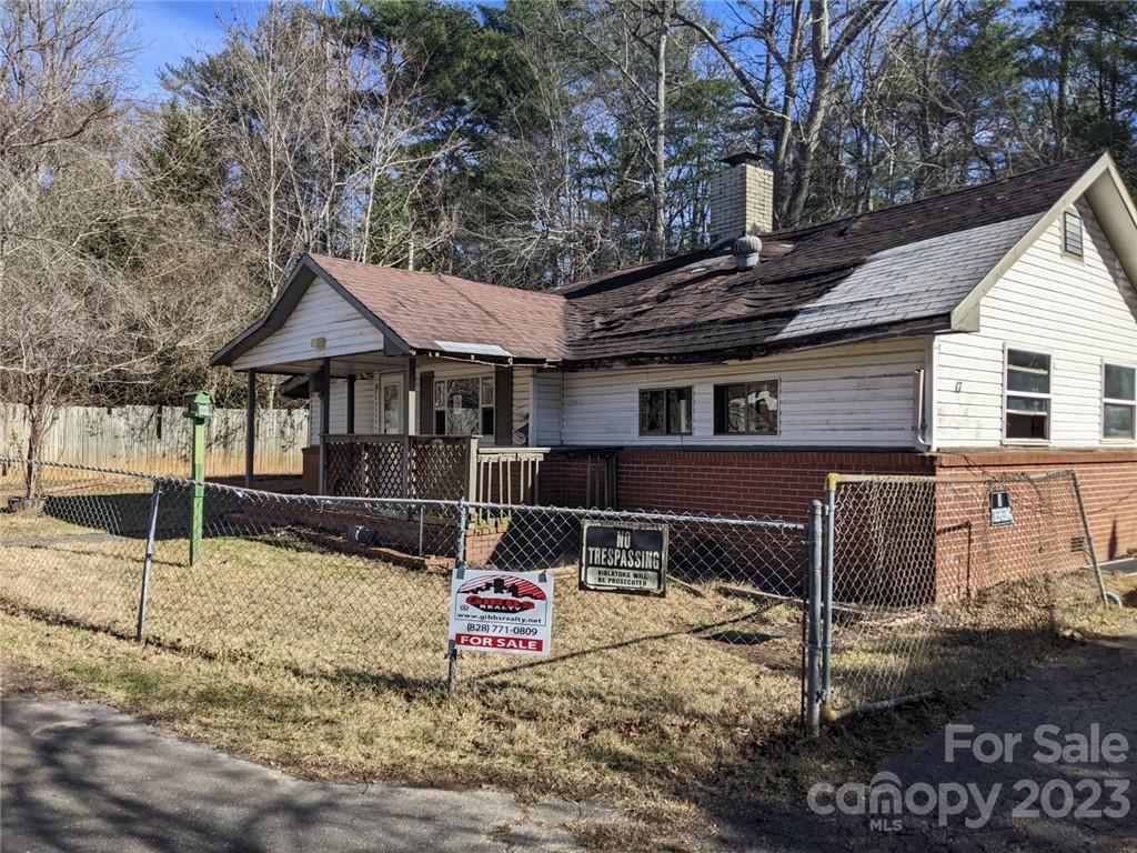 173 Old Shoals Road Extension, Arden, NC 28704