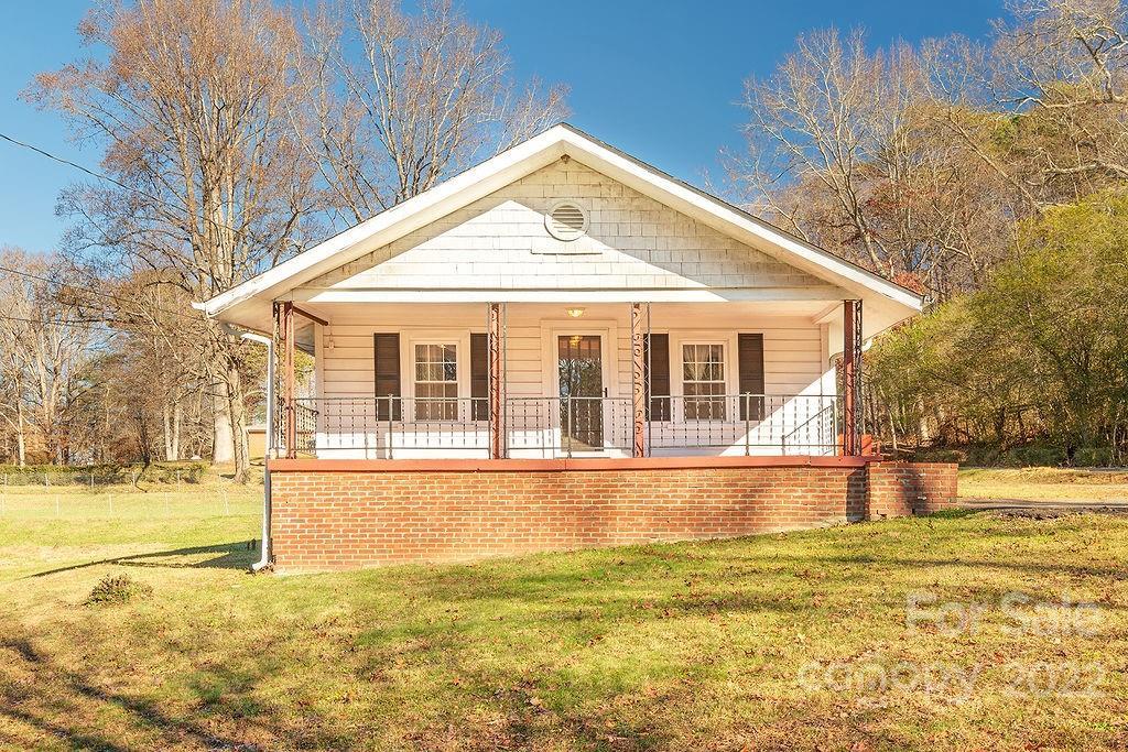 325 Old Leicester Hwy., Asheville, NC 28806