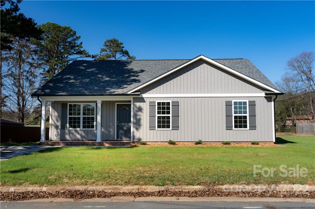 1009 Railroad Ave., China Grove, NC 28023