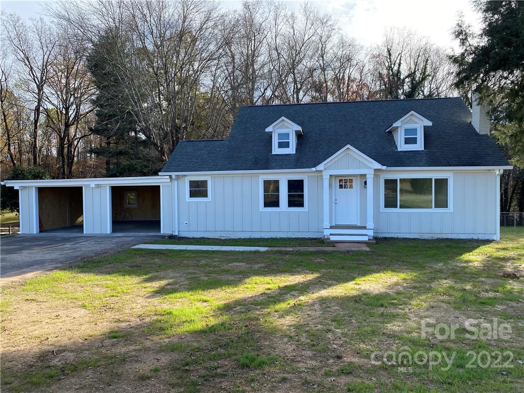 2752 Peachtree Rd., Statesville, NC 28625