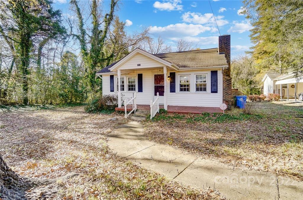 2717 Sunset Dr., Gastonia, NC 28054