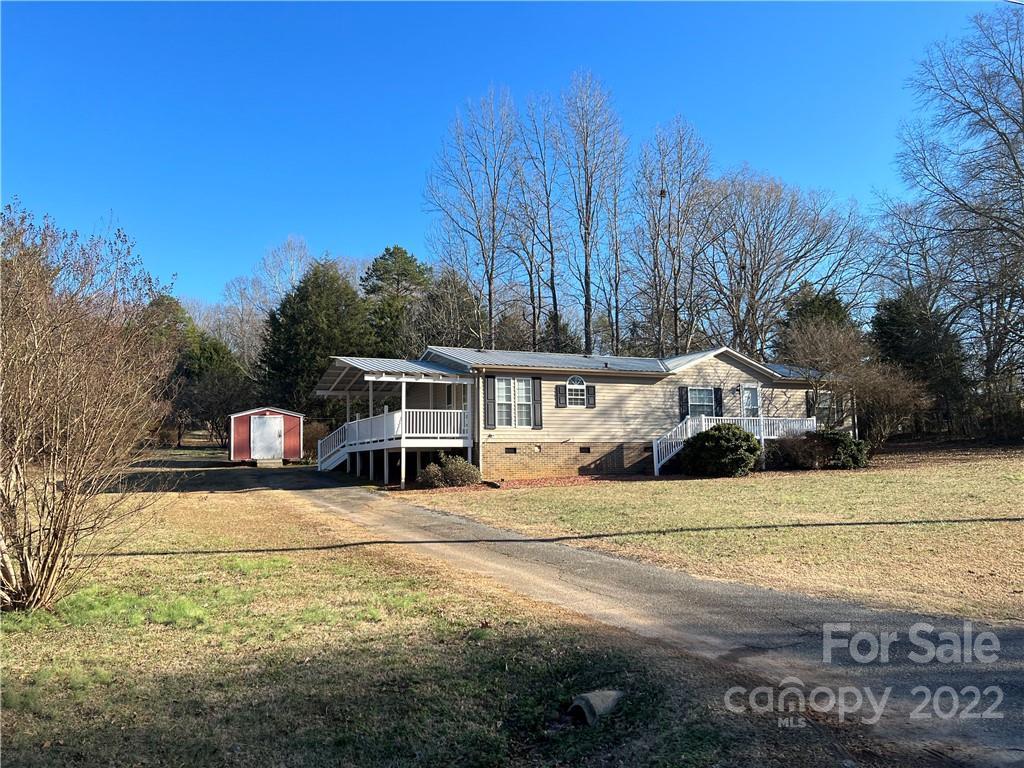 232 Carpenter Rd., Bessemer City, NC 28016