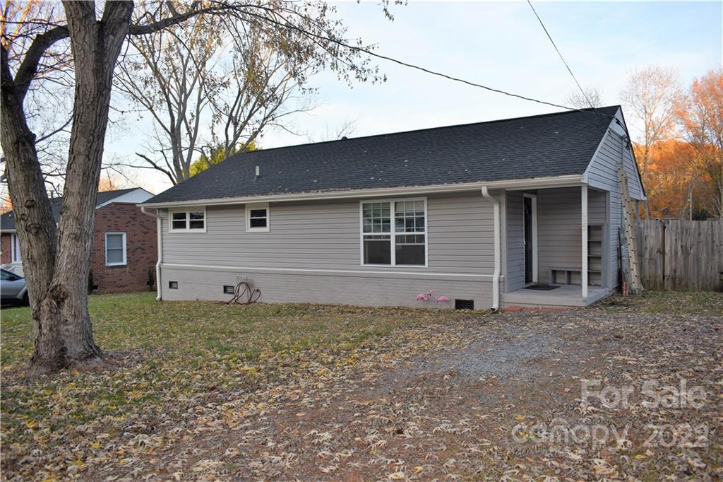 922 Summer Dr., Gastonia, NC 28052