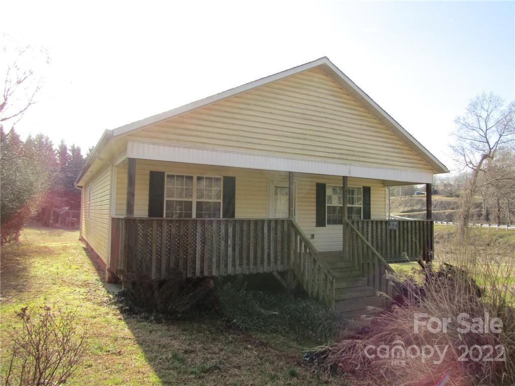8542 Hollywood Dr., Connelly Springs, NC 28612