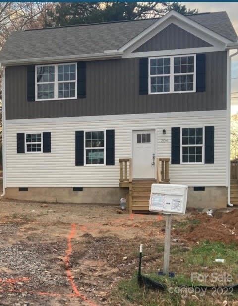 204 Brookfield Dr., Statesville, NC 28625