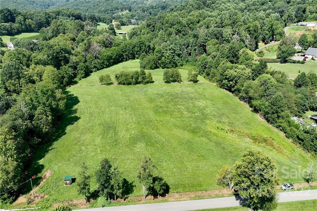 00 Green Valley Rd., Waynesville, NC 28786