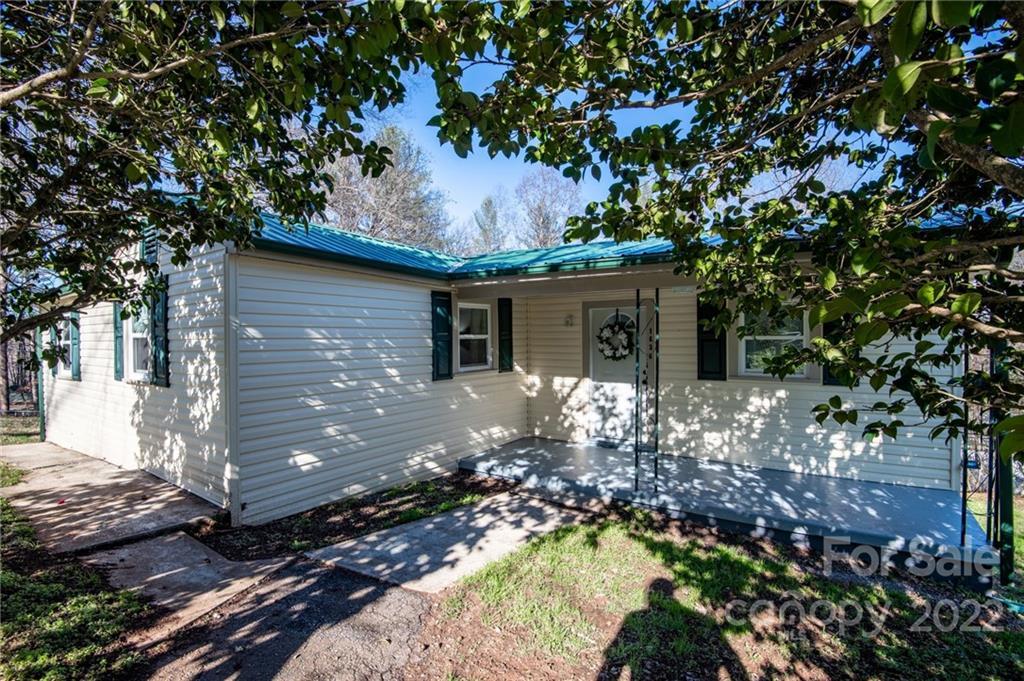 1636 Butler Hill Rd., Morganton, NC 28655