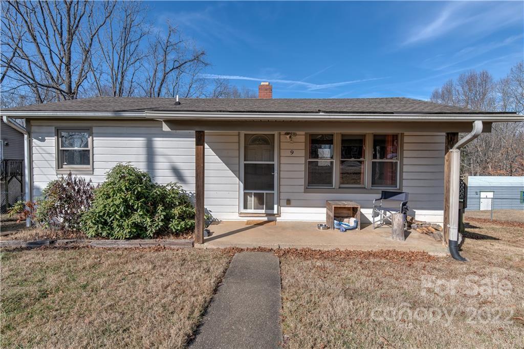 9 Cypress Dr., Asheville, NC 28803