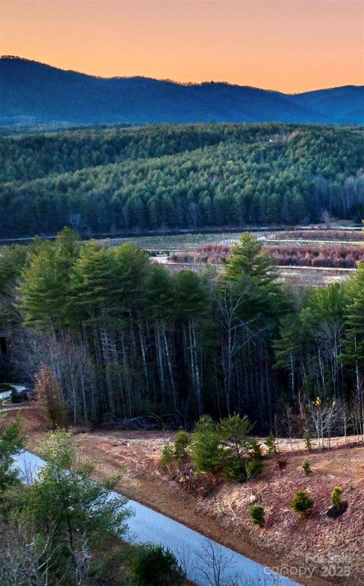 1.85 acres Lot 154 Rocky Falls Ln. #154, Lenoir, NC 28645
