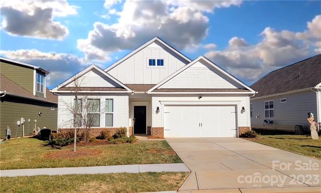 126 Cup Chase Dr., Mooresville, NC 28115