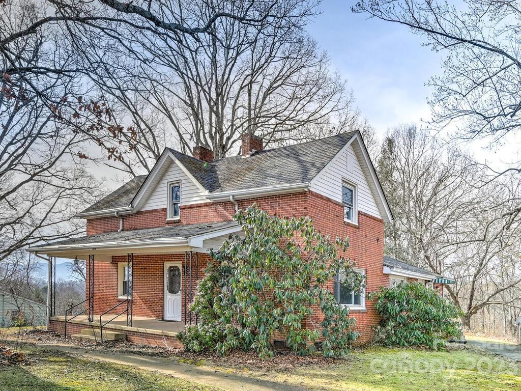 320 Hi Alta Ave., Asheville, NC 28806
