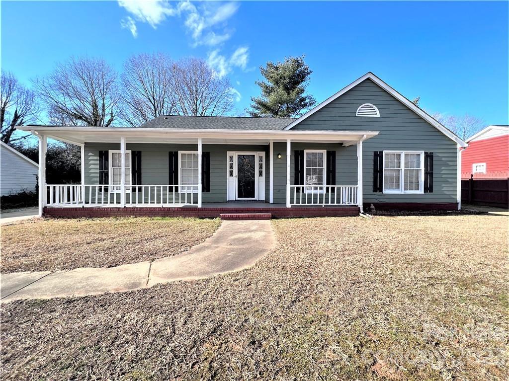 7419 Walnut Wood Dr., Charlotte, NC 28227