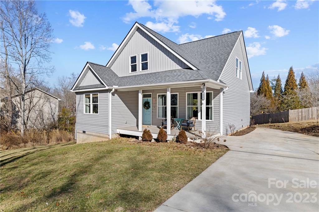 331 Old Marshall Hwy., Asheville, NC 28804