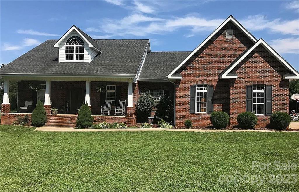 1082 Midway Rd., Statesville, NC 28625