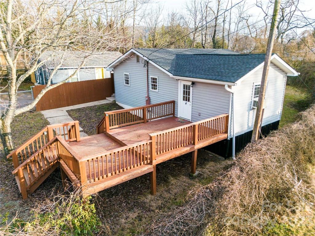 4 Crest Ave. #9 & 10, Asheville, NC 28803