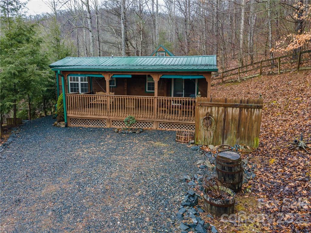 307 Dancing Leaf Ln. #3, Bakersville, NC 28705