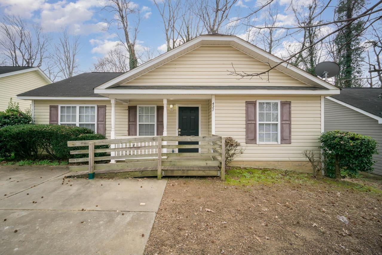 427 Tom Hunter Rd., Charlotte, NC 28213