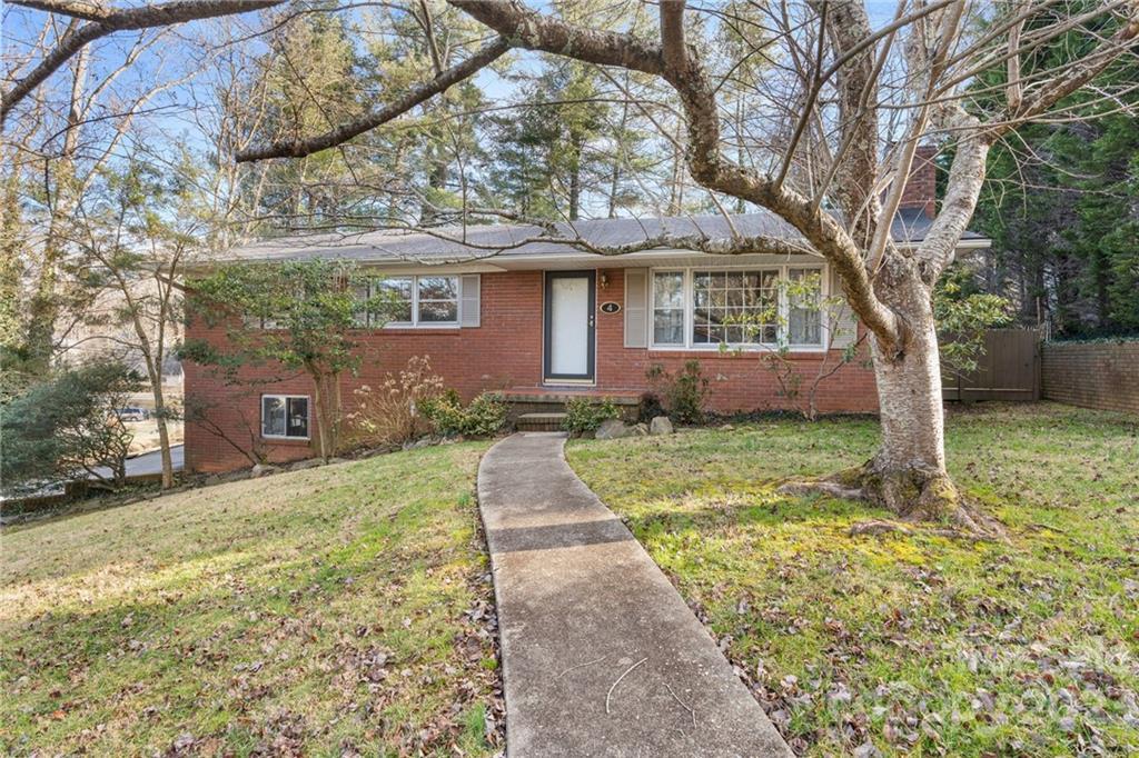 4 Delaware Ter., Asheville, NC 28806