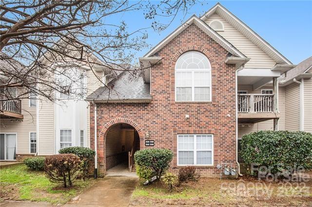 2558 Carya Pond Ln., Charlotte, NC 28212