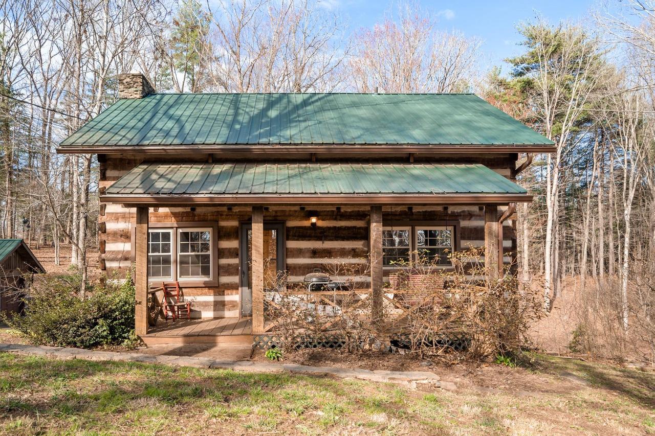 14 Hazelnut Dr., Asheville, NC 28806