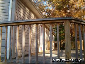552 Rosenwald Ln., Brevard, NC 28712