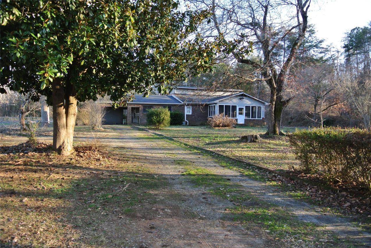 1636 Us 221 Hwy., Rutherfordton, NC 28139