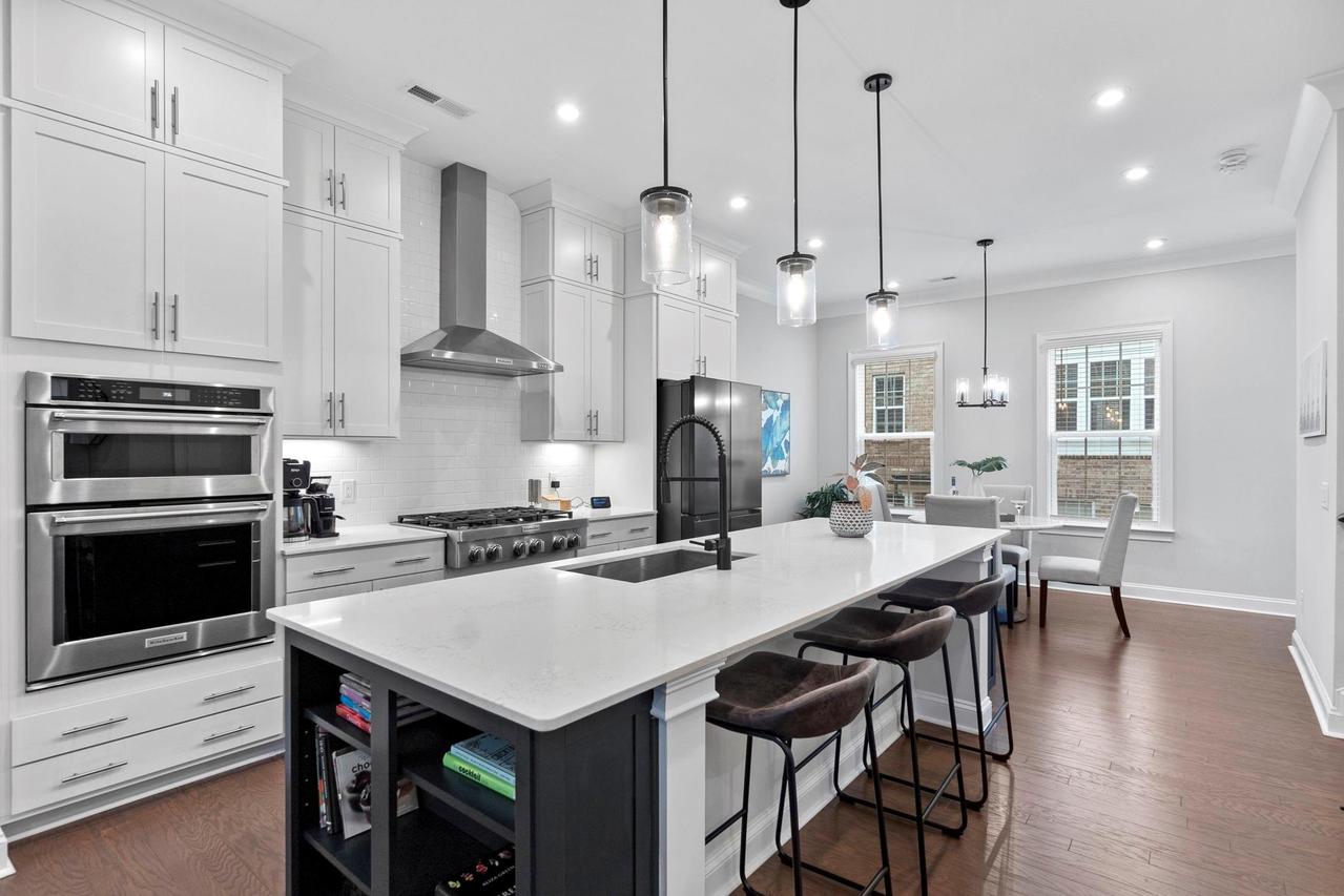 5044 Harrowsmith Ln., Charlotte, NC 28204