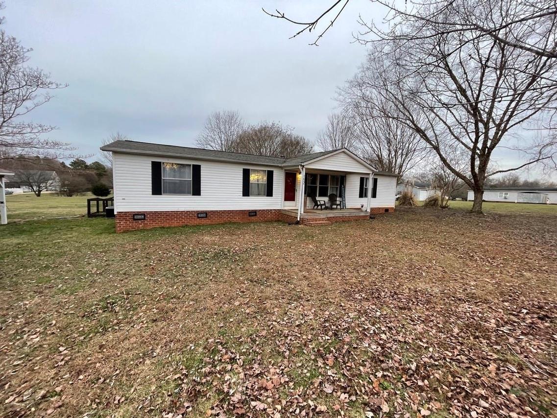 152 Yellow Brick Rd., Mooresville, NC 28115