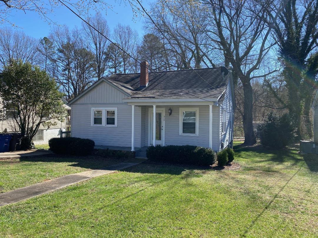 313 W Bingham St., Statesville, NC 28677