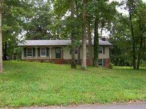 113 Woodland Ln., Monroe, NC 28112