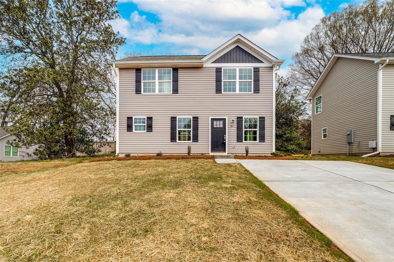 517 Davis St., Statesville, NC 28677