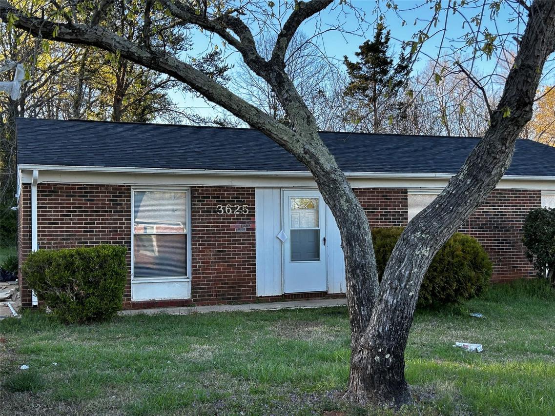 3625 Bardot Dr., Charlotte, NC 28216
