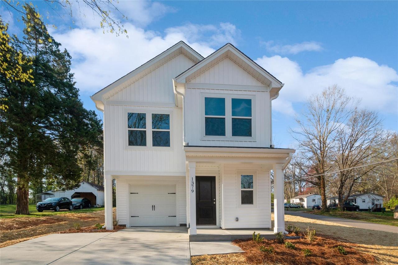 1379 Melviney St., Statesville, NC 28677