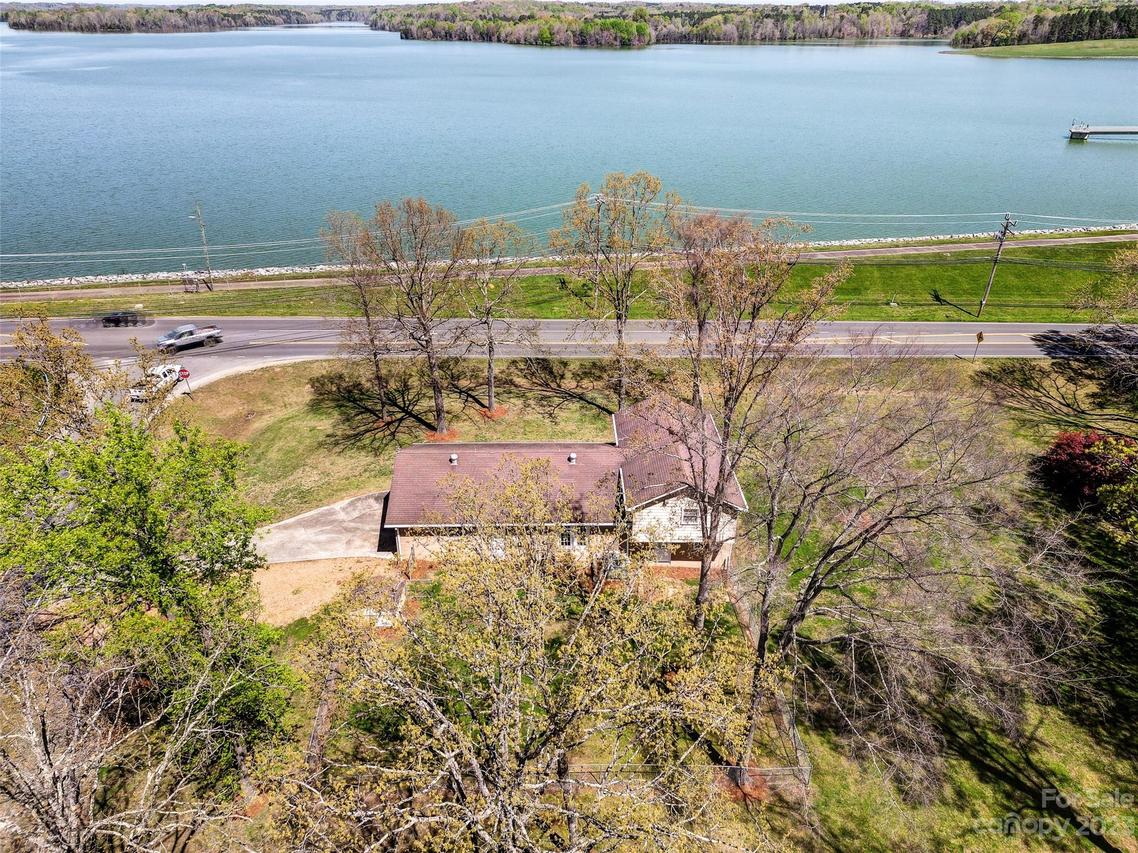 7389 Davidson Hwy., Concord, NC 28027