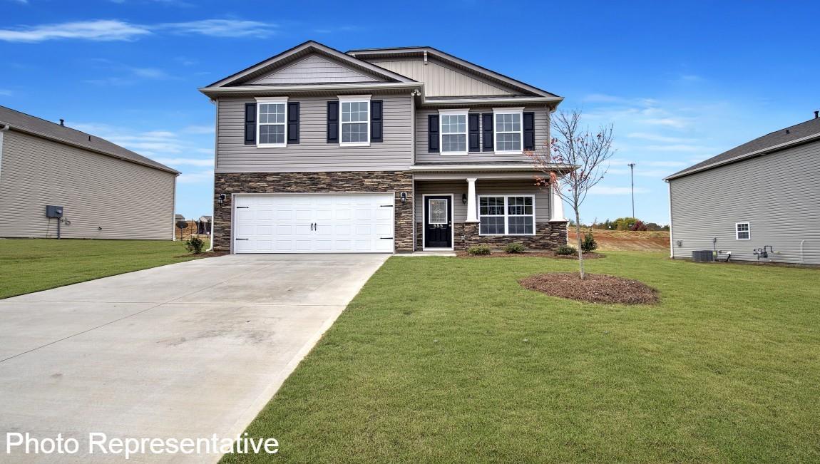 809 Monterey Ct., Asheville, NC 28806